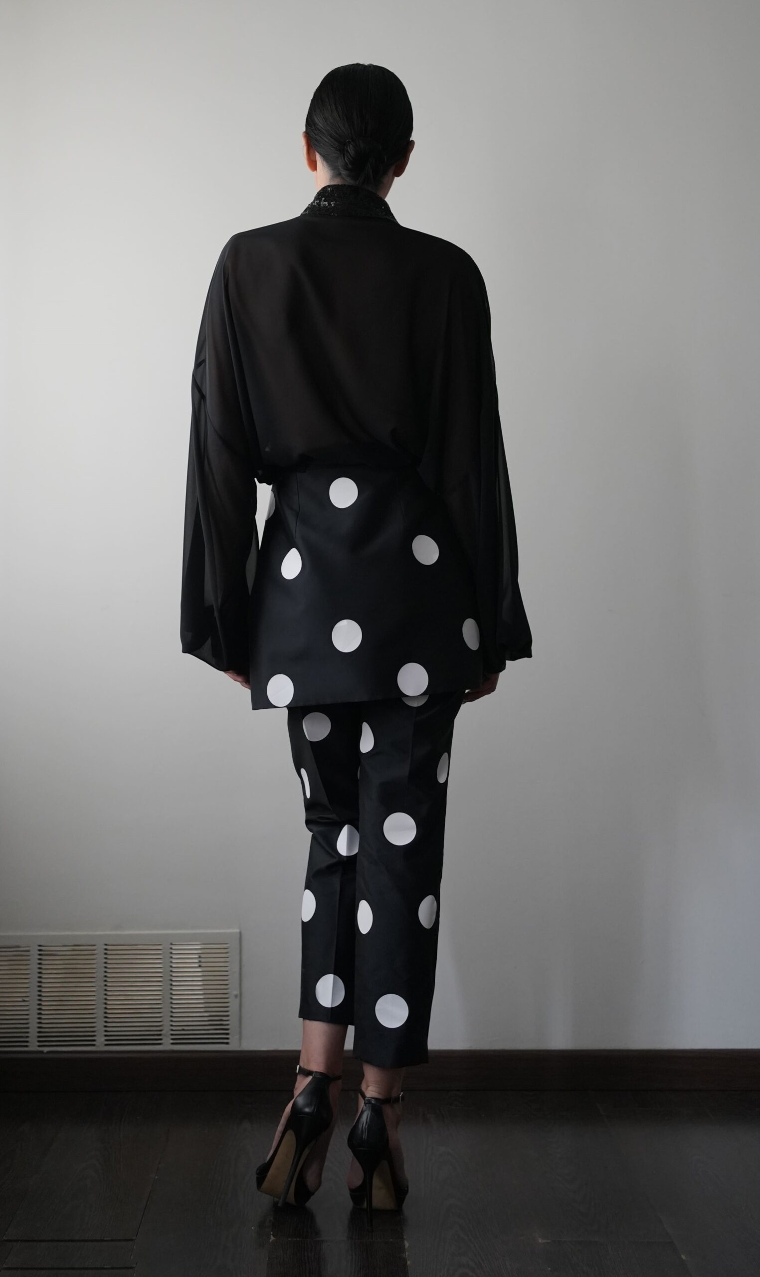 231-trousers-polka-dots-1.jpg